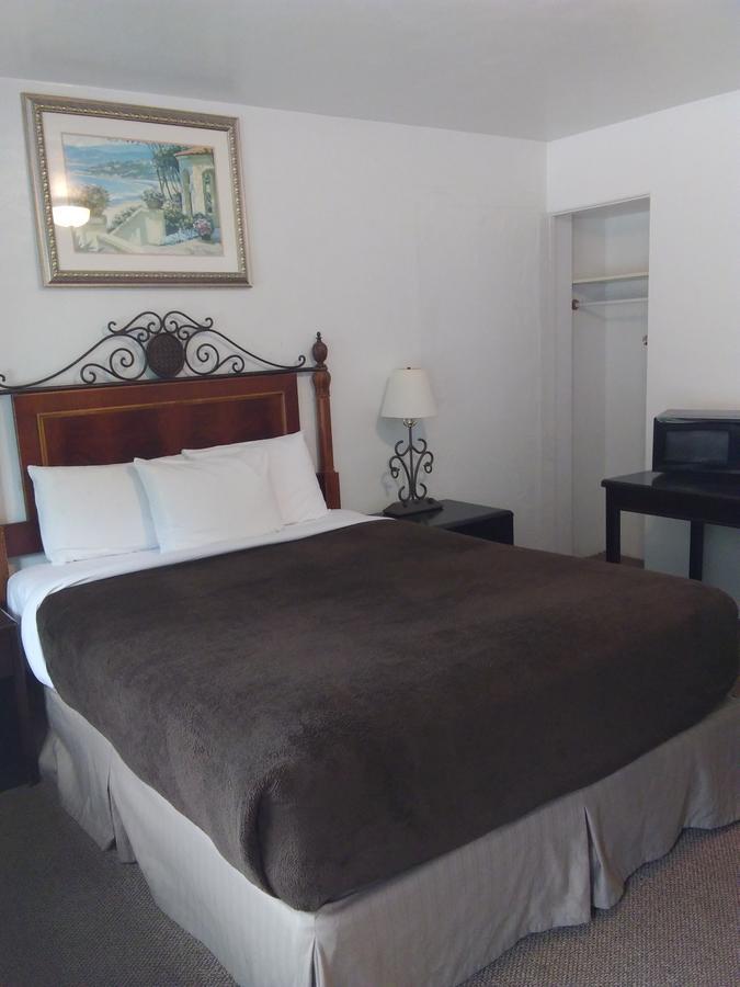 Bay Bridge Motel North Bend Extérieur photo