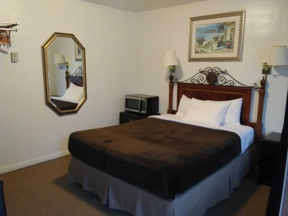 Bay Bridge Motel North Bend Extérieur photo