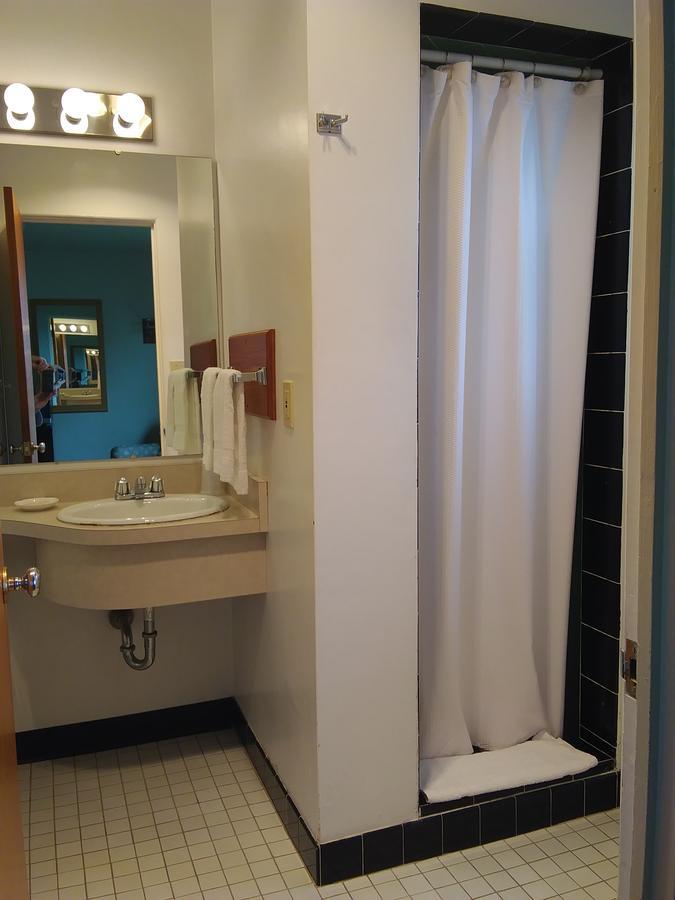 Bay Bridge Motel North Bend Extérieur photo