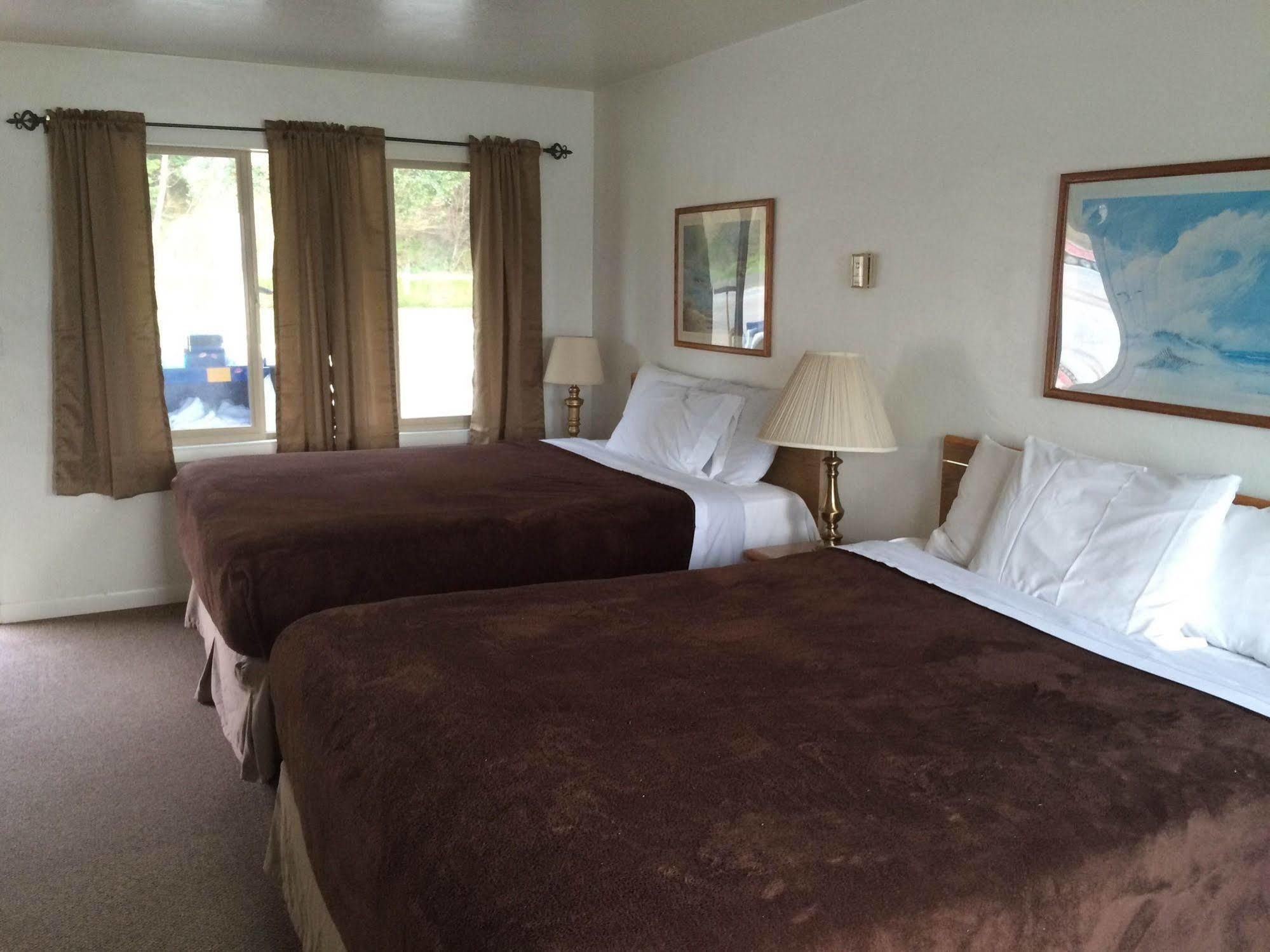 Bay Bridge Motel North Bend Extérieur photo